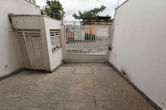 Entrada Garagem de apartamento à venda com 2 quartos, 90m² em Jardim Ana Maria, Santo André