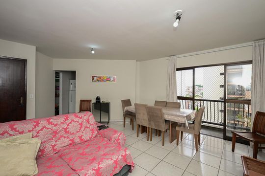 Sala de apartamento à venda com 2 quartos, 81m² em Jardim Henriqueta, Taboão da Serra