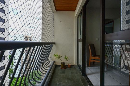 Varanda de apartamento à venda com 2 quartos, 81m² em Jardim Henriqueta, Taboão da Serra