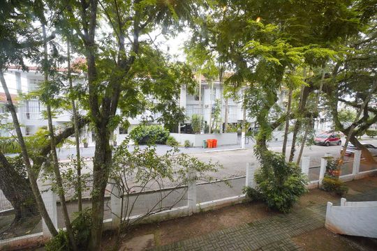 Sala - vista de apartamento para alugar com 2 quartos, 55m² em Canasvieiras, Florianópolis
