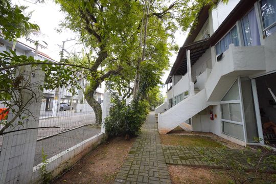 Área comum de apartamento para alugar com 2 quartos, 55m² em Canasvieiras, Florianópolis