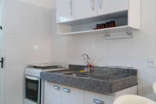 Kitnet/Studio para alugar com 2 quartos, 40m² em Jardim Imperial, Aparecida de Goiânia