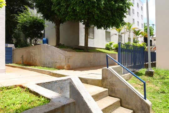 Área comum de apartamento para alugar com 2 quartos, 43m² em Jardim Robru, São Paulo