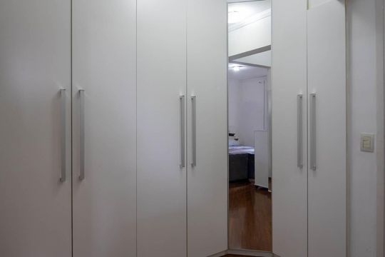 Suíte  de apartamento à venda com 4 quartos, 120m² em Chácara Agrindus, Taboão da Serra