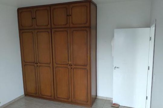 Casa à venda com 2 quartos, 180m² em Jardim das Flores, Osasco
