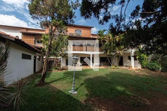 Casa para alugar com 6 quartos, 1100m² em Jardim America, Sorocaba