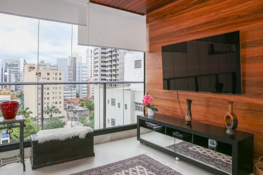 Sacada de apartamento à venda com 2 quartos, 84m² em Pacaembu, São Paulo