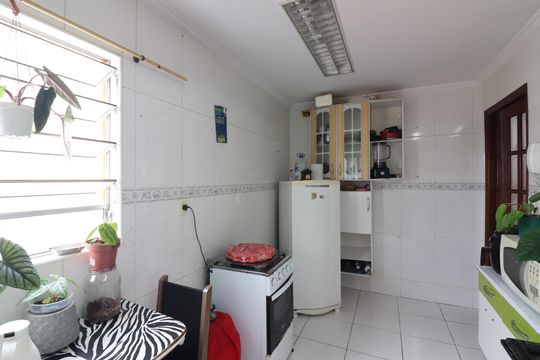 Cozinha e Área de Serviço de apartamento à venda com 2 quartos, 77m² em Vila Helena, São Bernardo do Campo