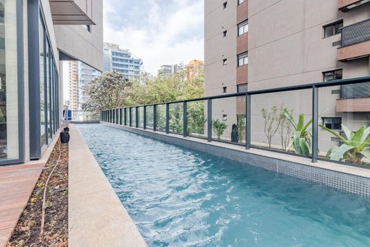 Área comum - Piscina de apartamento para alugar com 1 quarto, 45m² em Pinheiros, São Paulo