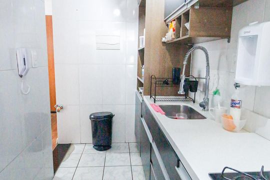 Cozinha de apartamento à venda com 2 quartos, 49m² em Super Quadra Morumbi, São Paulo