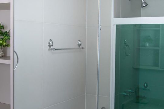 Banheiro de apartamento para alugar com 1 quarto, 22m² em Paraíso, São Paulo