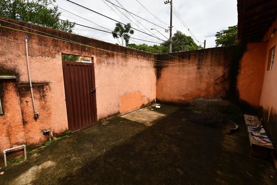 Quintal de casa à venda com 5 quartos, 268m² em Cidade Universitária, Campinas