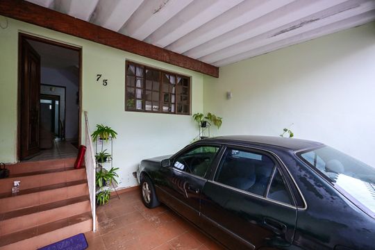 Garagem de casa à venda com 2 quartos, 100m² em Chácara Agrindus, Taboão da Serra