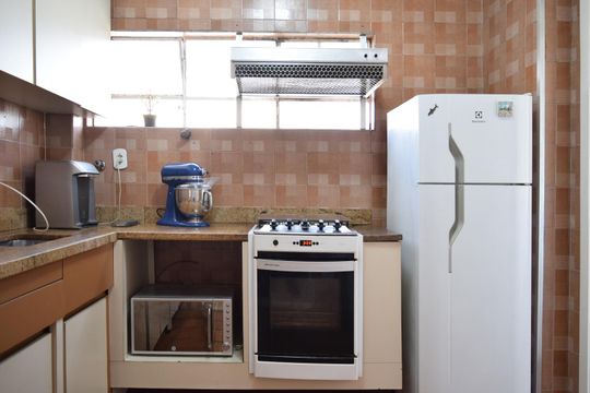 Cozinha de apartamento à venda com 2 quartos, 103m² em Pinheiros, São Paulo