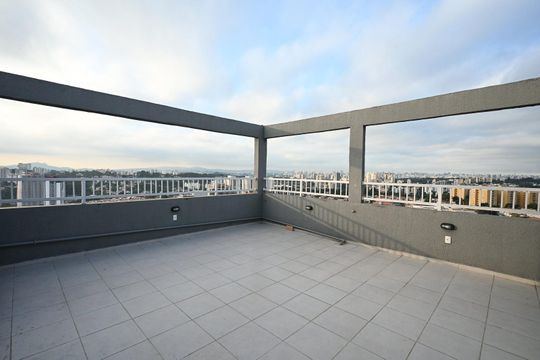 Cobertura de apartamento à venda com 1 quarto, 104m² em Jardim Monte Kemel, São Paulo