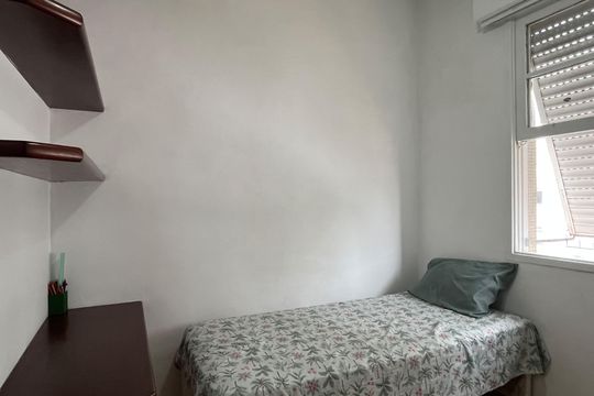 Quarto 1 de apartamento para alugar com 2 quartos, 69m² em Boqueirão, Santos