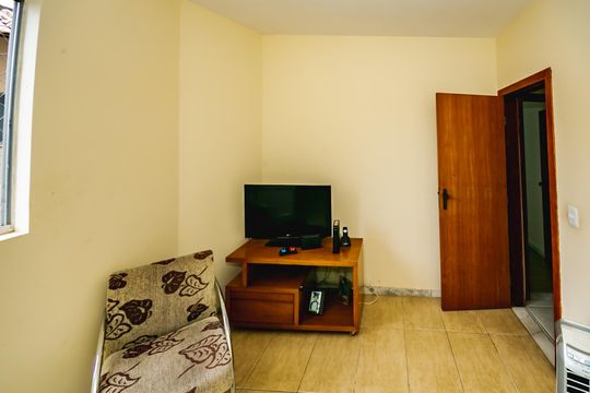 Apartamento à venda com 3 quartos, 106m² em Heliópolis, Belo Horizonte