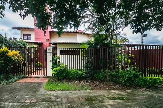 Casa à venda com 5 quartos, 1000m² em Bandeirantes (pampulha), Belo Horizonte