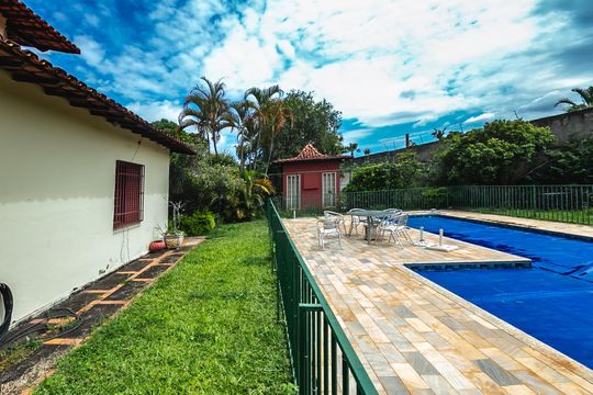 Casa à venda com 5 quartos, 1000m² em Bandeirantes (pampulha), Belo Horizonte