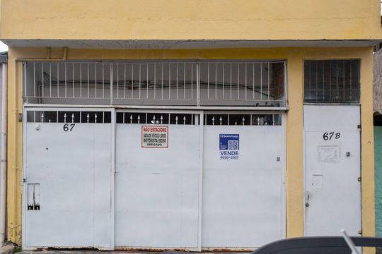 Fachada de casa para alugar com 5 quartos, 250m² em Jardim das Laranjeiras (zona Sul), Diadema