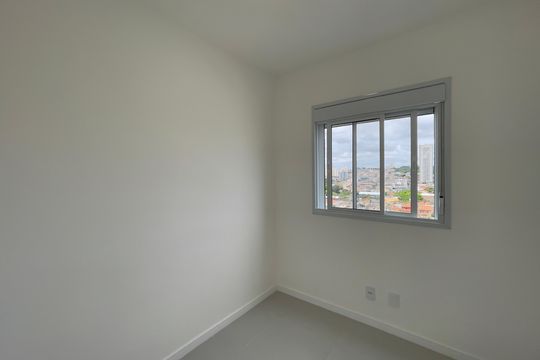 Quarto 1 de apartamento para alugar com 2 quartos, 44m² em Jardim Maringa, São Paulo