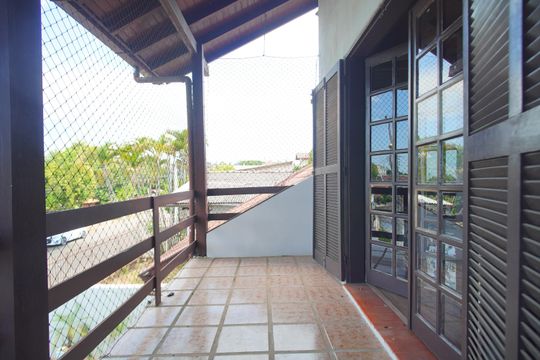 varanda do Quarto 3 de casa à venda com 3 quartos, 200m² em Cristo Rei, São Leopoldo