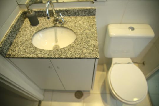 Banheiro  de apartamento à venda com 2 quartos, 56m² em Centro, São Bernardo do Campo