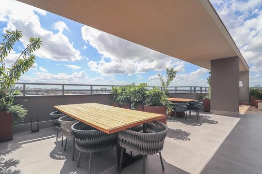 Área comum terraço de apartamento para alugar com 0 quarto, 26m² em Passo D’areia, Porto Alegre