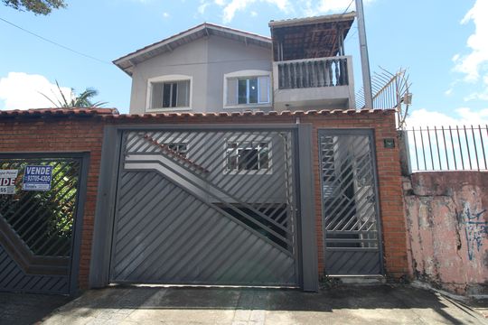 Fachada de casa à venda com 3 quartos, 165m² em Jardim das Flores, São Paulo