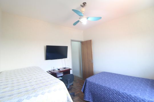 Suíte 1 de casa à venda com 3 quartos, 165m² em Jardim das Flores, São Paulo