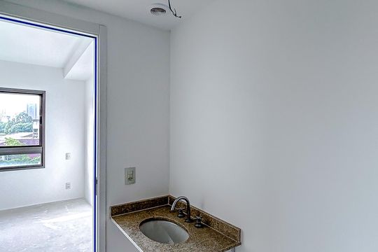 Banheiro de kitnet/studio à venda com 1 quarto, 25m² em Vila Zilda, São Paulo