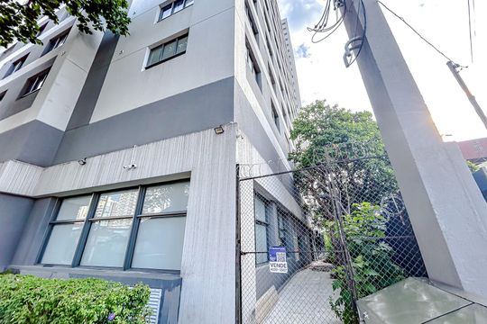 Fachada com Plaquinha de kitnet/studio à venda com 1 quarto, 25m² em Vila Zilda, São Paulo
