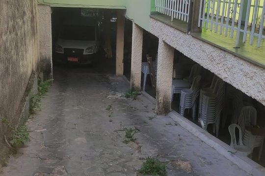 Casa à venda com 5 quartos, 312m² em Santa Monica, Belo Horizonte