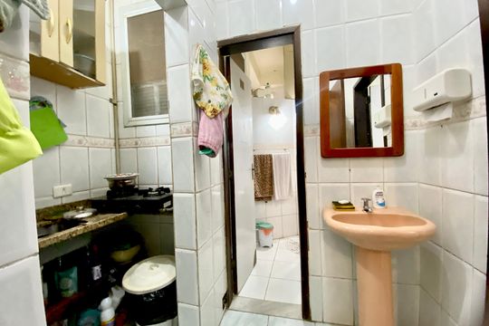 Banheiro 1 de apartamento à venda com 3 quartos, 100m² em Copacabana, Rio de Janeiro