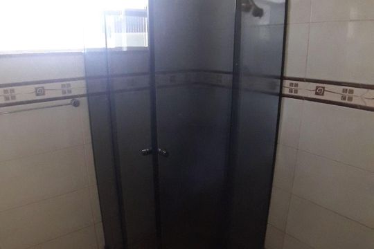 Banheiro de casa para alugar com 2 quartos, 80m² em Pavuna, Rio de Janeiro
