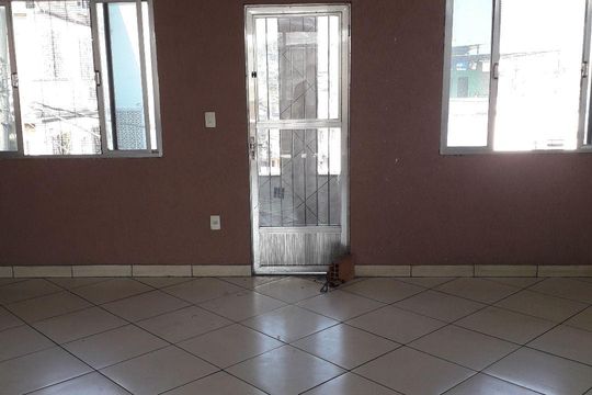 Casa para alugar com 2 quartos, 80m² em Pavuna, Rio de Janeiro