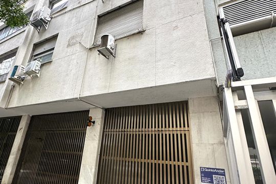 Fachada de apartamento para alugar com 4 quartos, 220m² em Copacabana, Rio de Janeiro
