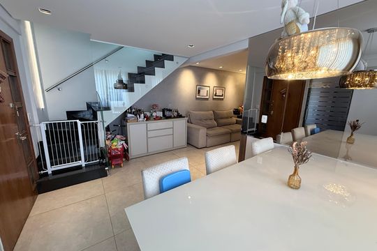 Apartamento à venda com 3 quartos, 160m² em Santa Efigênia, Belo Horizonte