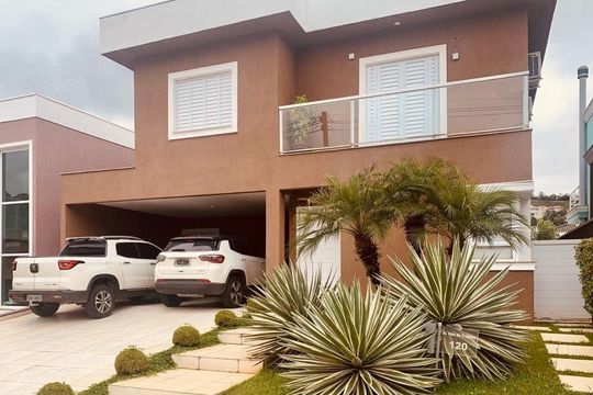 Casa de Condomínio à venda com 4 quartos, 360m² em Alphaville, Santana de Parnaíba