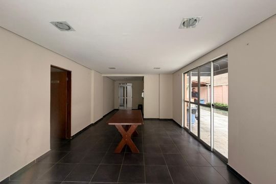 Apartamento à venda com 2 quartos, 51m² em Vila Ipojuca, São Paulo