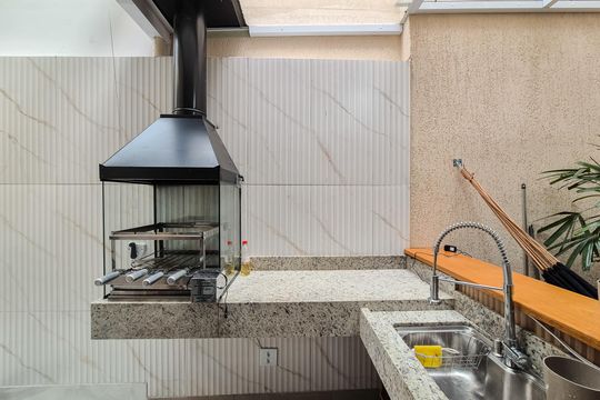 área gourmet de casa à venda com 3 quartos, 129m² em Jardim Ipe, São Bernardo do Campo