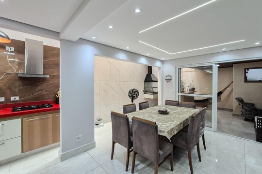 Cozinha - Armários de casa à venda com 3 quartos, 129m² em Jardim Ipe, São Bernardo do Campo