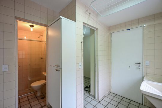 Área de Serviço  de apartamento à venda com 4 quartos, 143m² em Vila Andrade, São Paulo