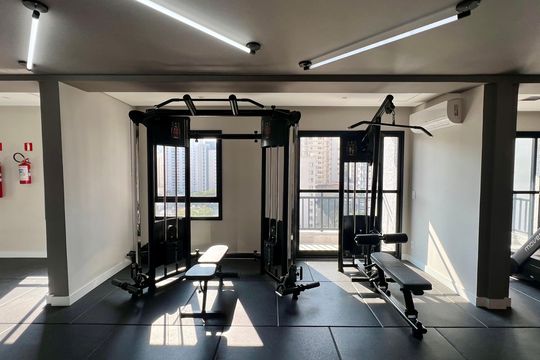 Academia de kitnet/studio para alugar com 1 quarto, 28m² em Pinheiros, São Paulo
