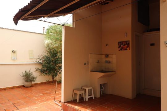 Área de serviço de casa à venda com 3 quartos, 180m² em Taquaral, Campinas