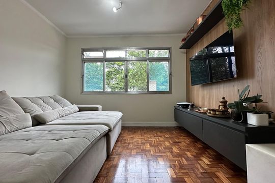 Sala de apartamento para alugar com 3 quartos, 85m² em Vila Romana, São Paulo