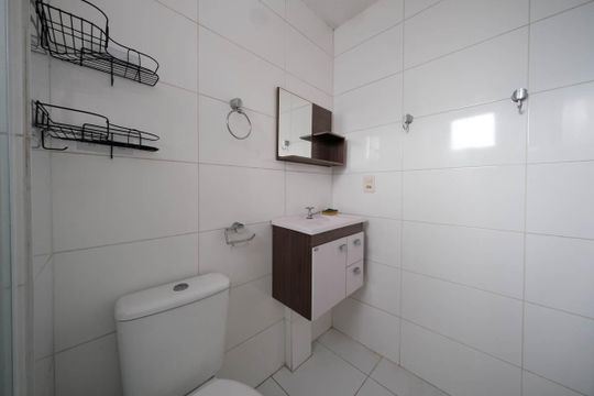 Banheiro de apartamento à venda com 2 quartos, 48m² em Jardim Matarazzo, São Paulo