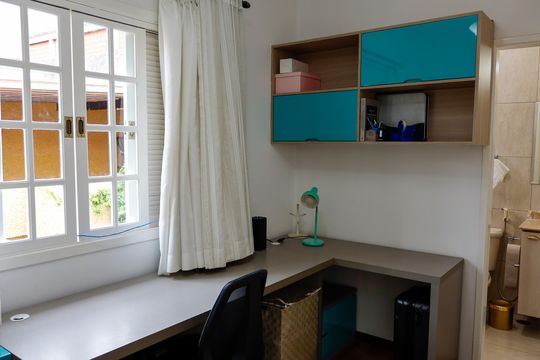 Casa à venda com 3 quartos, 179m² em Vila Campesina, Osasco