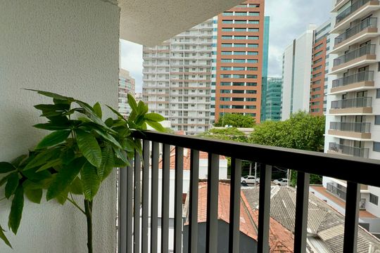 Sacada de kitnet/studio à venda com 1 quarto, 27m² em Pinheiros, São Paulo