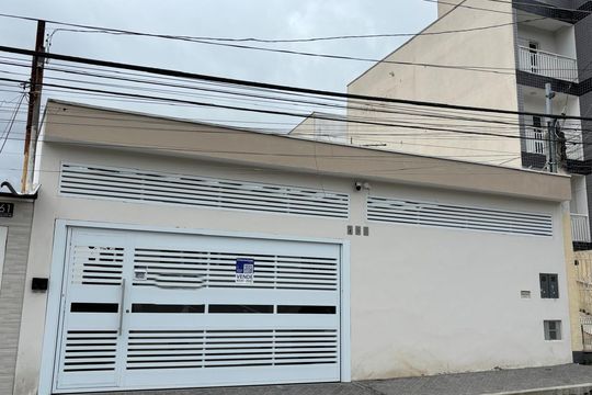 Fachada  de casa à venda com 2 quartos, 407m² em Baeta Neves, São Bernardo do Campo